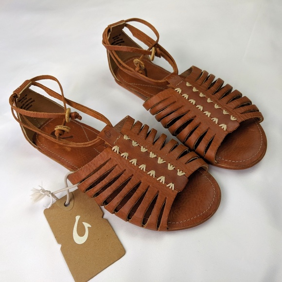 OluKai Shoes - ✨BRAND NEW✨Olukai Hikina Sandals
